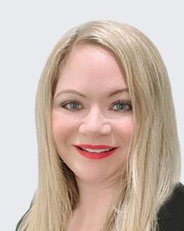 LindsaySlovak-headshot-website