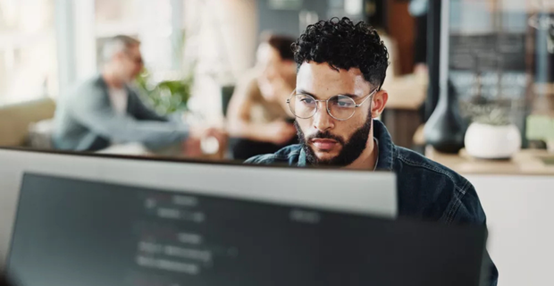 B2B blog Header Evergreen Content strategy